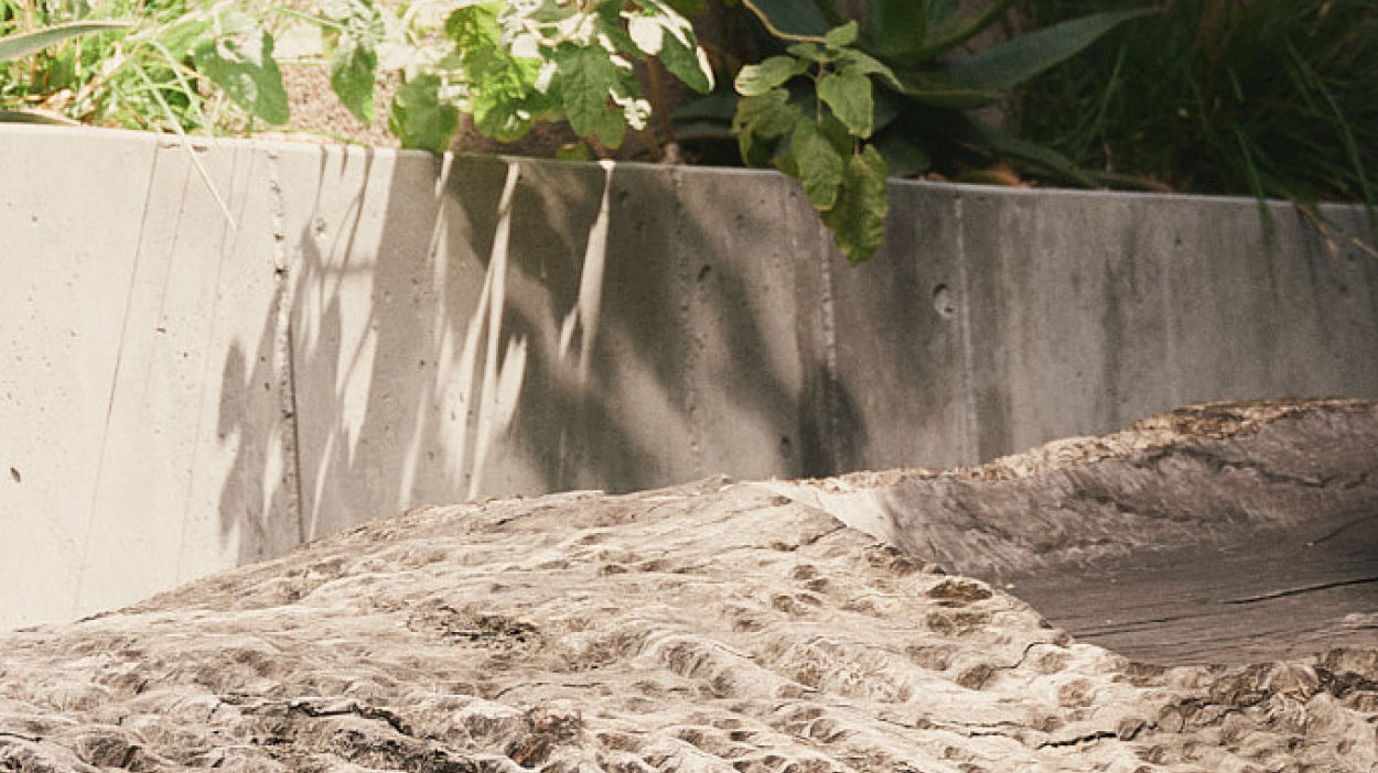 Concrete wall